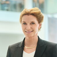 Univ.-Prof. Dr. med. Ewa K. Stürmer