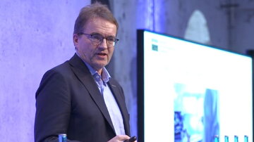 Prof. Dr. Matthias Augustin